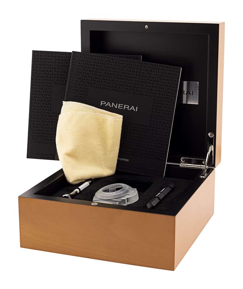 Panerai Luminor GMT PAM00535